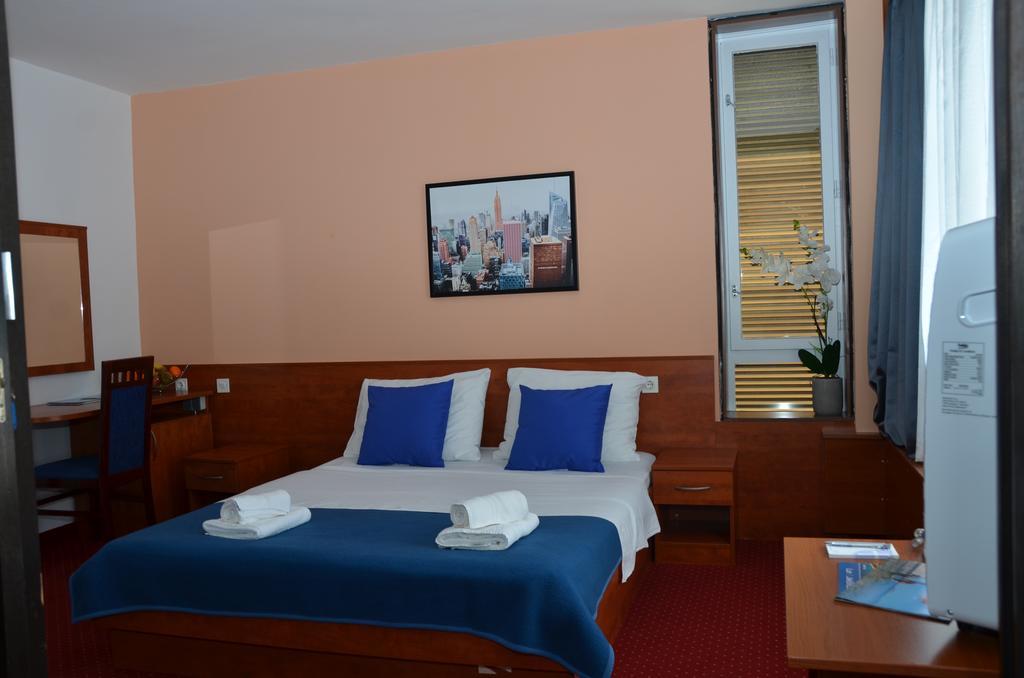 נובליה Liberty Hotel מראה חיצוני תמונה